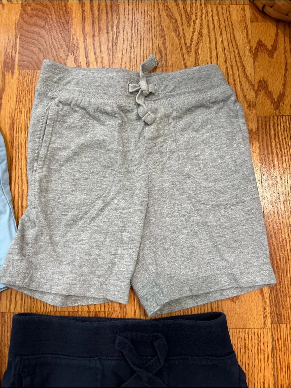 Gap shorts 18-24 month grey blue black toddler boy summer